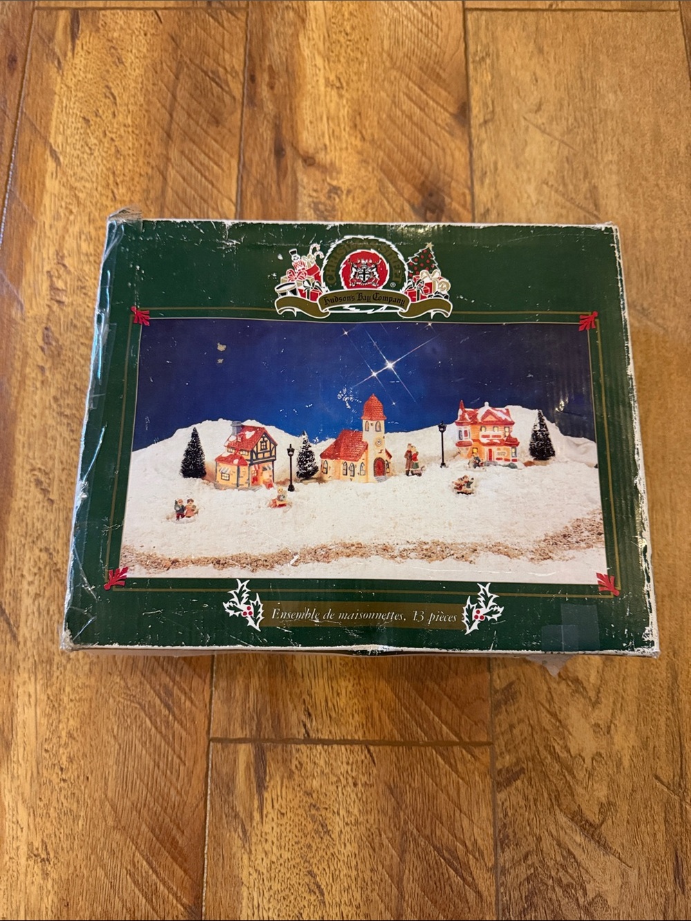 Hudson Bay Christmas Vintage Village In Box